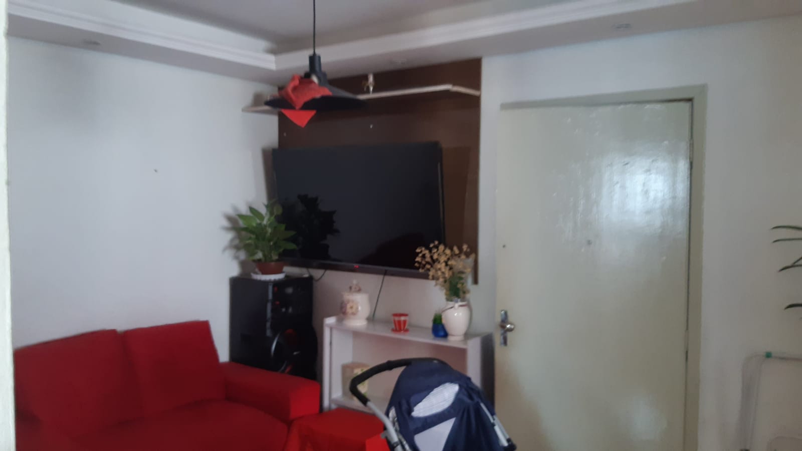 Vende-se excelente apartamento com 02 quartos, vaga de garagem, Condomínio Mangueiras, Sabará-MG