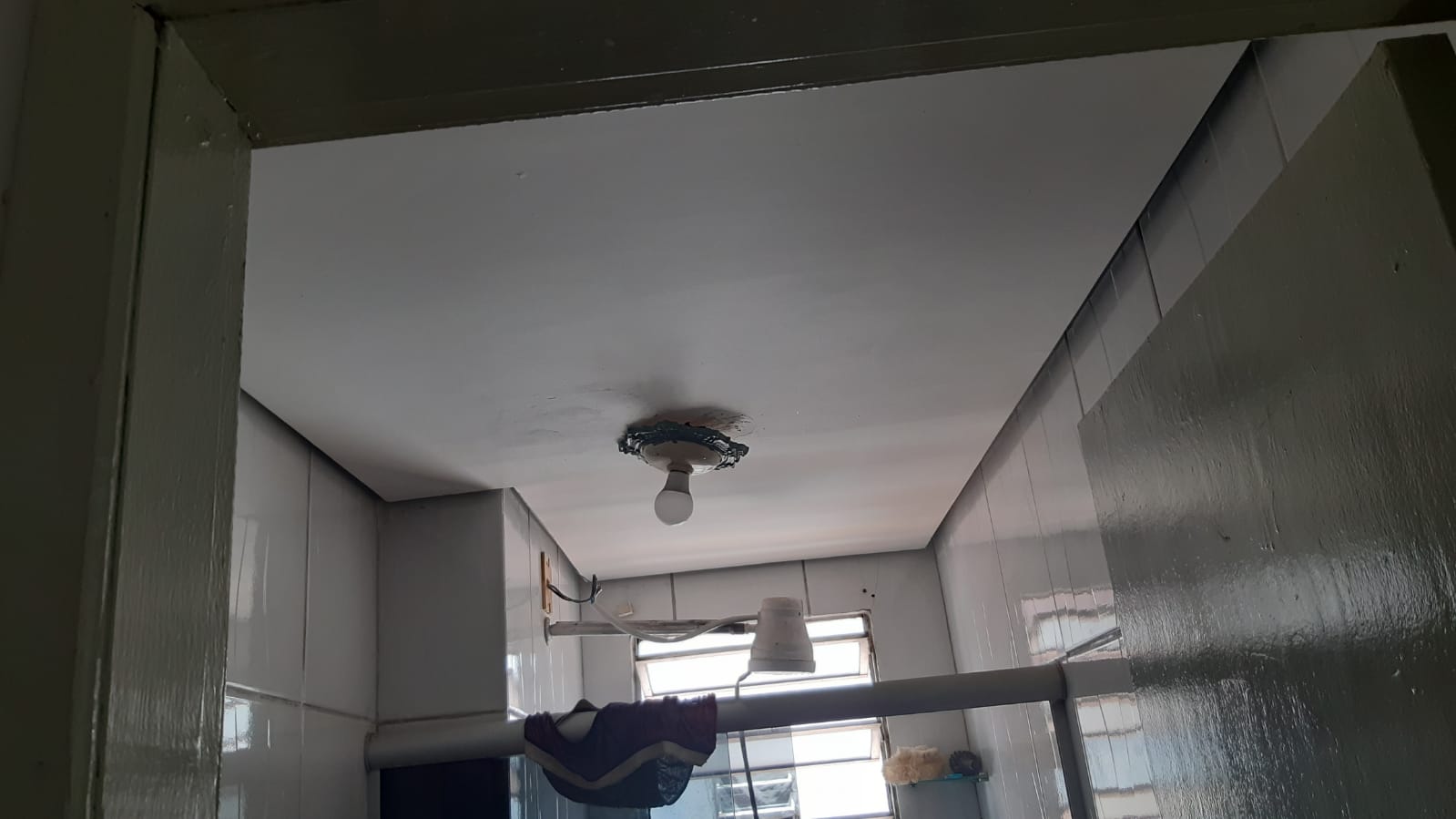 Vende-se excelente apartamento com 02 quartos, vaga de garagem, Condomínio Mangueiras, Sabará-MG