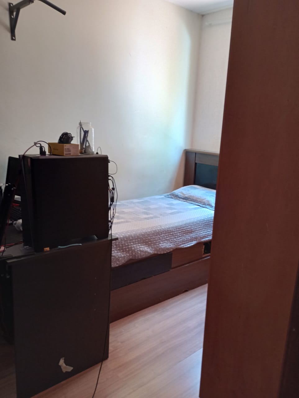 Vende-se excelente apartamento com 03 quartos 1 vaga de garagem , Conjunto residencial Mangueiras, Sabará-MG