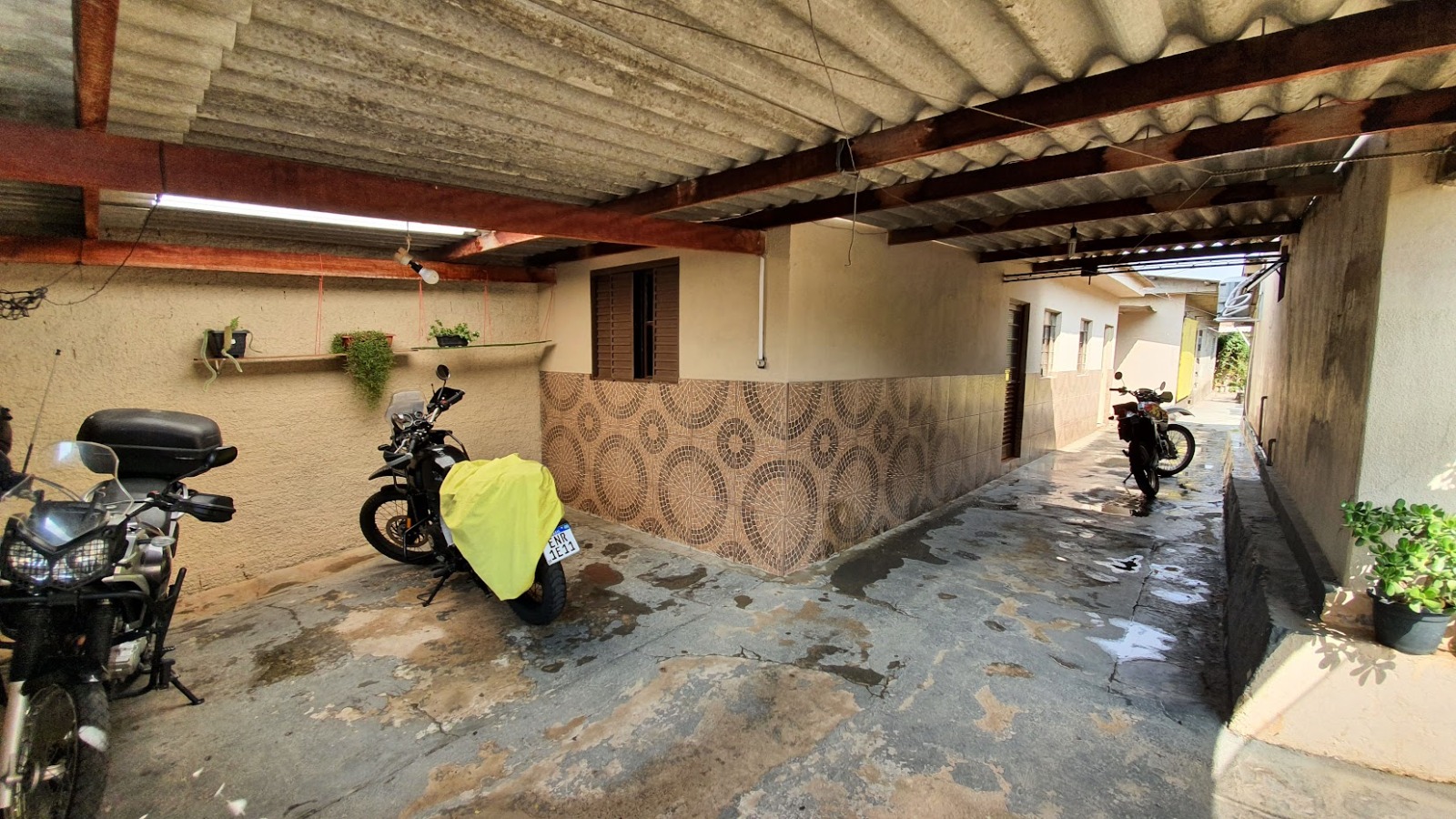 Casa antiga, ponto comercial a venda ou troca em Vila Pedroso Votorantim SP