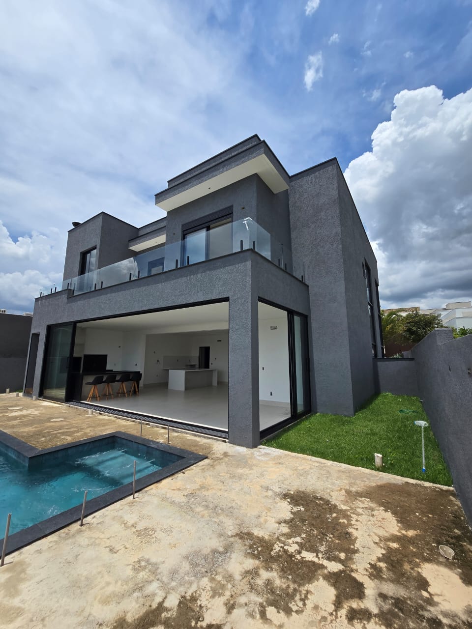 Casa alto padrão Condomínio Alphavile IV - Votorantim  SP