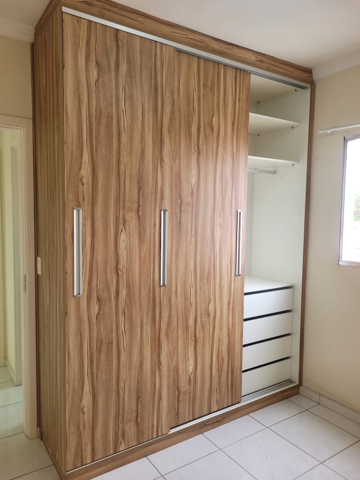 APARTAMENTO 2 DORM 2 VAGA, ALUGA-SE  - SOROCABA SP