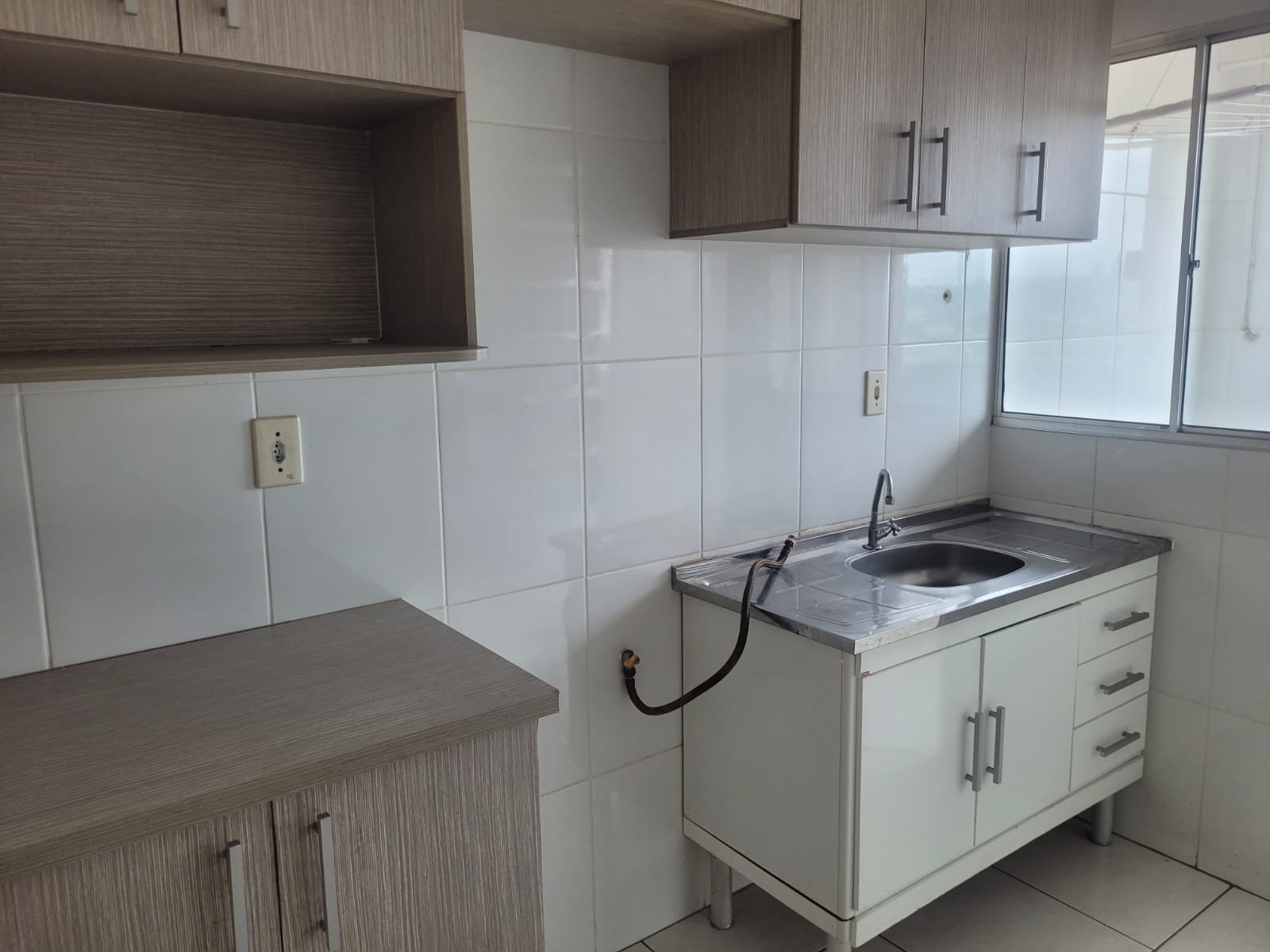 APARTAMENTO 2 DORM 2 VAGA, ALUGA-SE  - SOROCABA SP