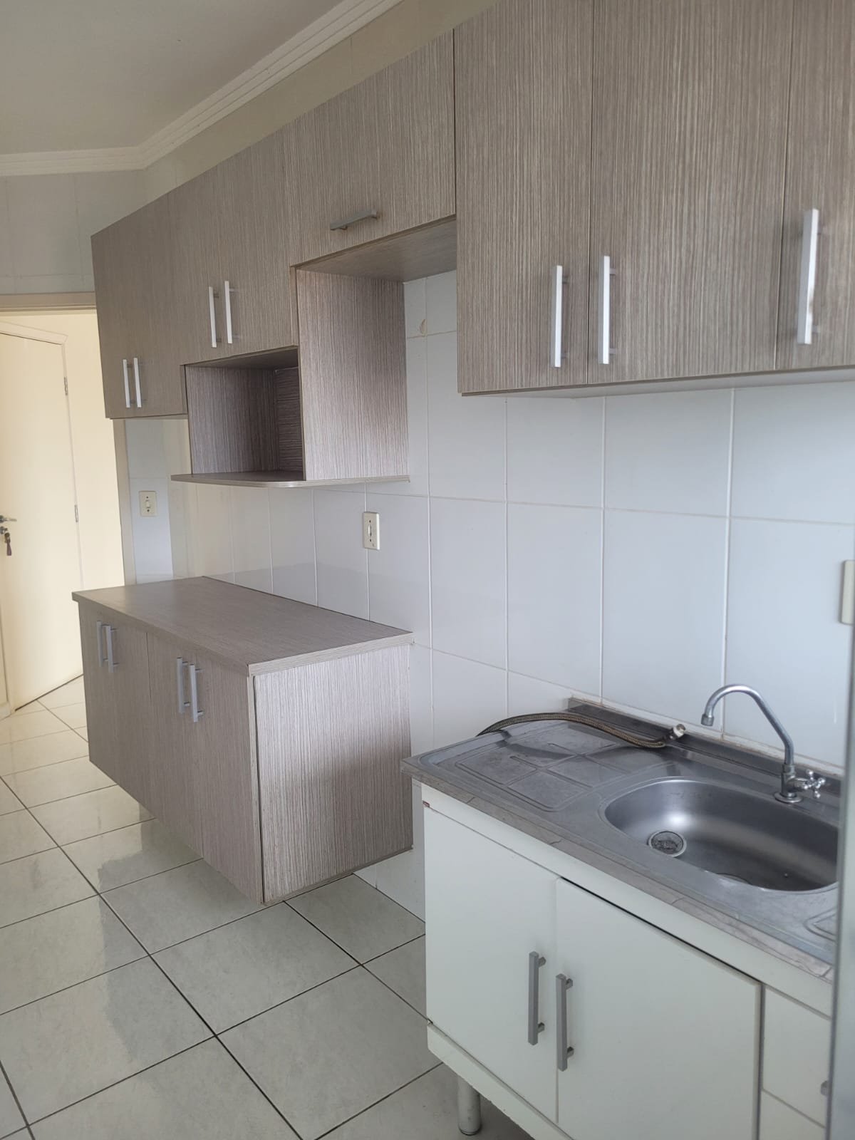 APARTAMENTO 2 DORM 2 VAGA, ALUGA-SE  - SOROCABA SP