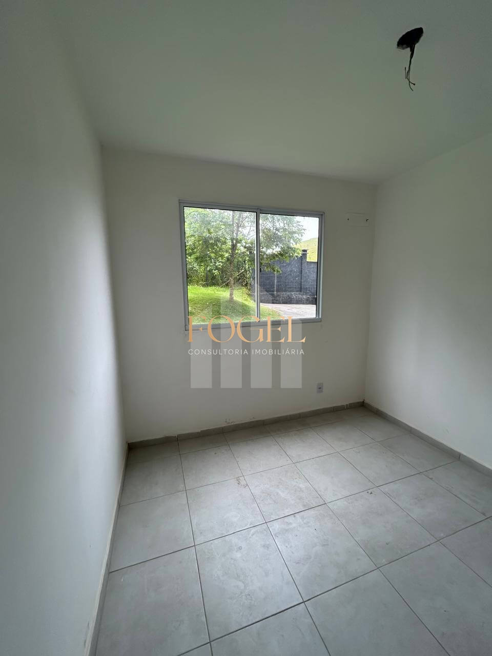 Av. JK – Apto 2/4 – Lazer Completo – Garagem
