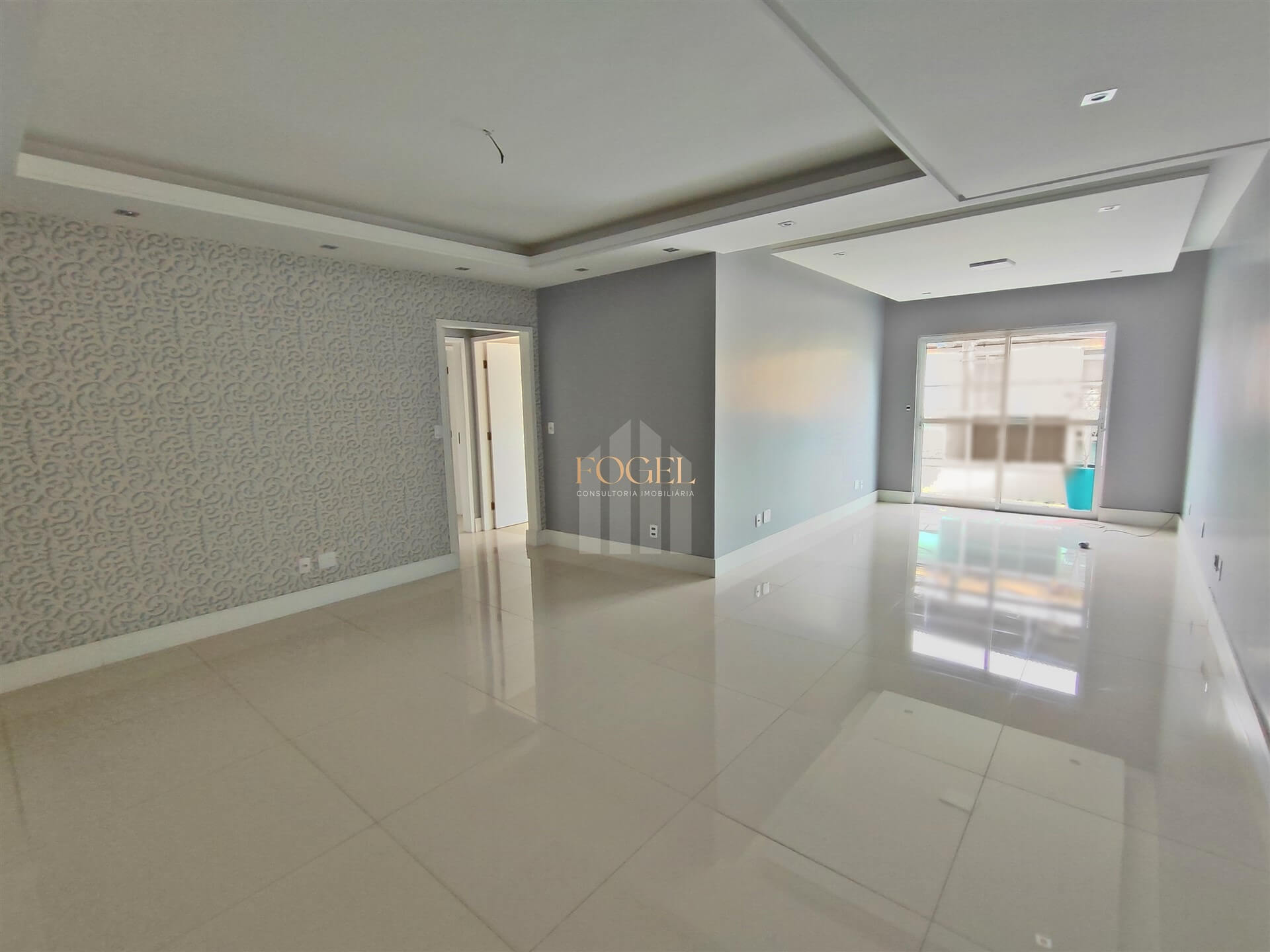 Nova Era/Juiz de Fora-Amplo Apartamento com 3 Quartos, Suíte e Varandão