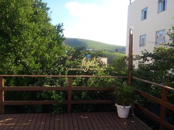 Encosta do Sol / JF - Excelente Casa 5/4 (1 Suíte) + Escritório - Quintal c Deck e Árvores Frutíferas