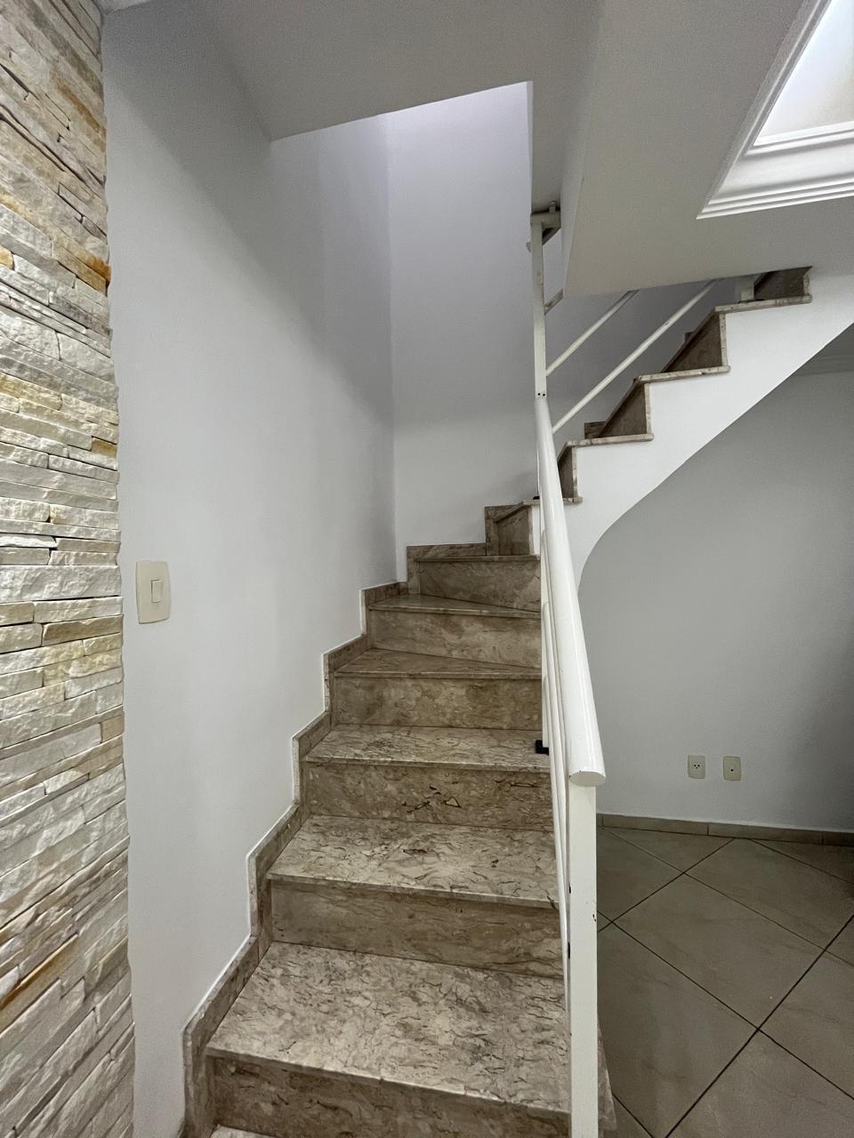  Sobrado à venda na Vila Ré – Zona Leste de São Paulo  Localização excelente – A apenas 1 km do Metrô Patriarca  Se você busca conforto, praticidade e uma localização privilegiada, este sobrado é ideal para você!