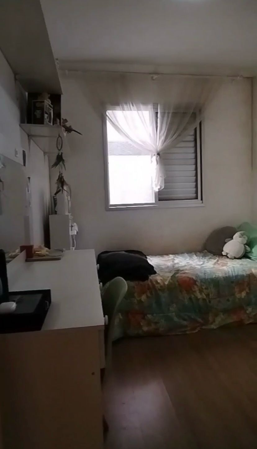  Apartamento à Venda  Condomínio Ideale Penha   2 Dorms   com Varanda  ✨ Oportunidade imperdível para morar ou investir!   Localização privilegiada: ✅ Parque linear do Metrô Penha em frente