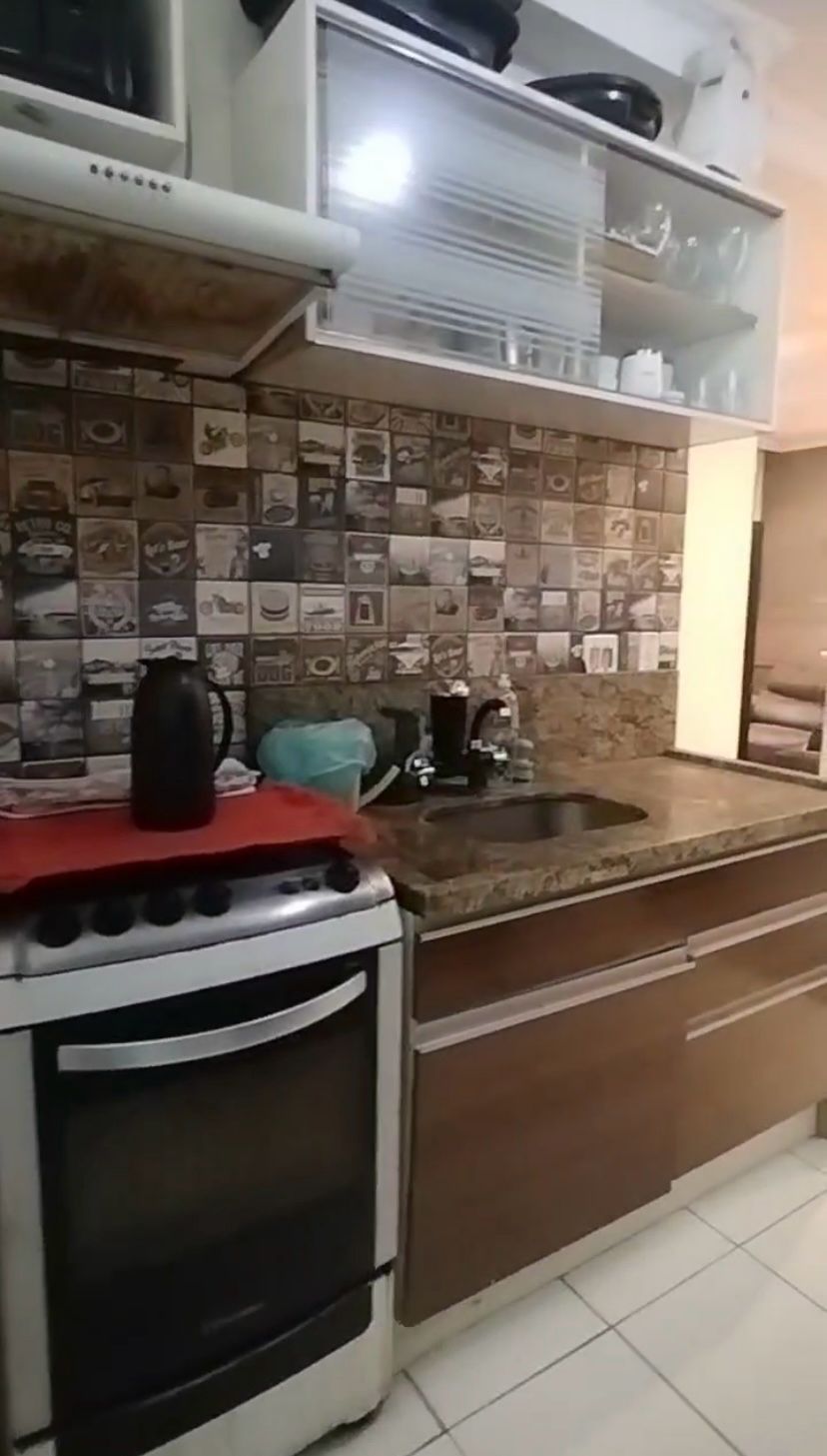  Apartamento à Venda  Condomínio Ideale Penha   2 Dorms   com Varanda  ✨ Oportunidade imperdível para morar ou investir!   Localização privilegiada: ✅ Parque linear do Metrô Penha em frente