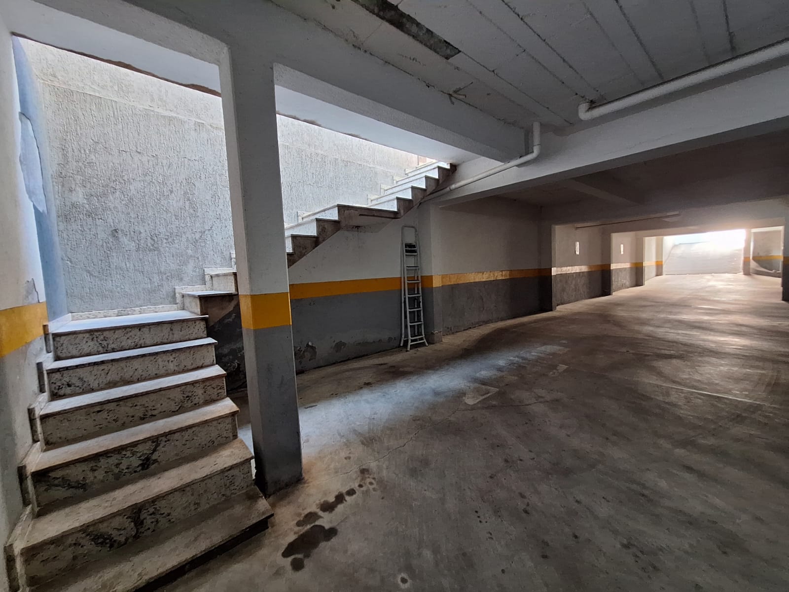 Sobrado à Venda  Itaim Paulista  ✨ Aproveite esta oportunidade única! ✨Localização: Rua Morro da Capoaba  Itaim Paulista Área: 60m² bem distribuídos  2 Suítes modernas  1 vagas de garagem  com vaga subterrânea para maior segurança e comodidade.