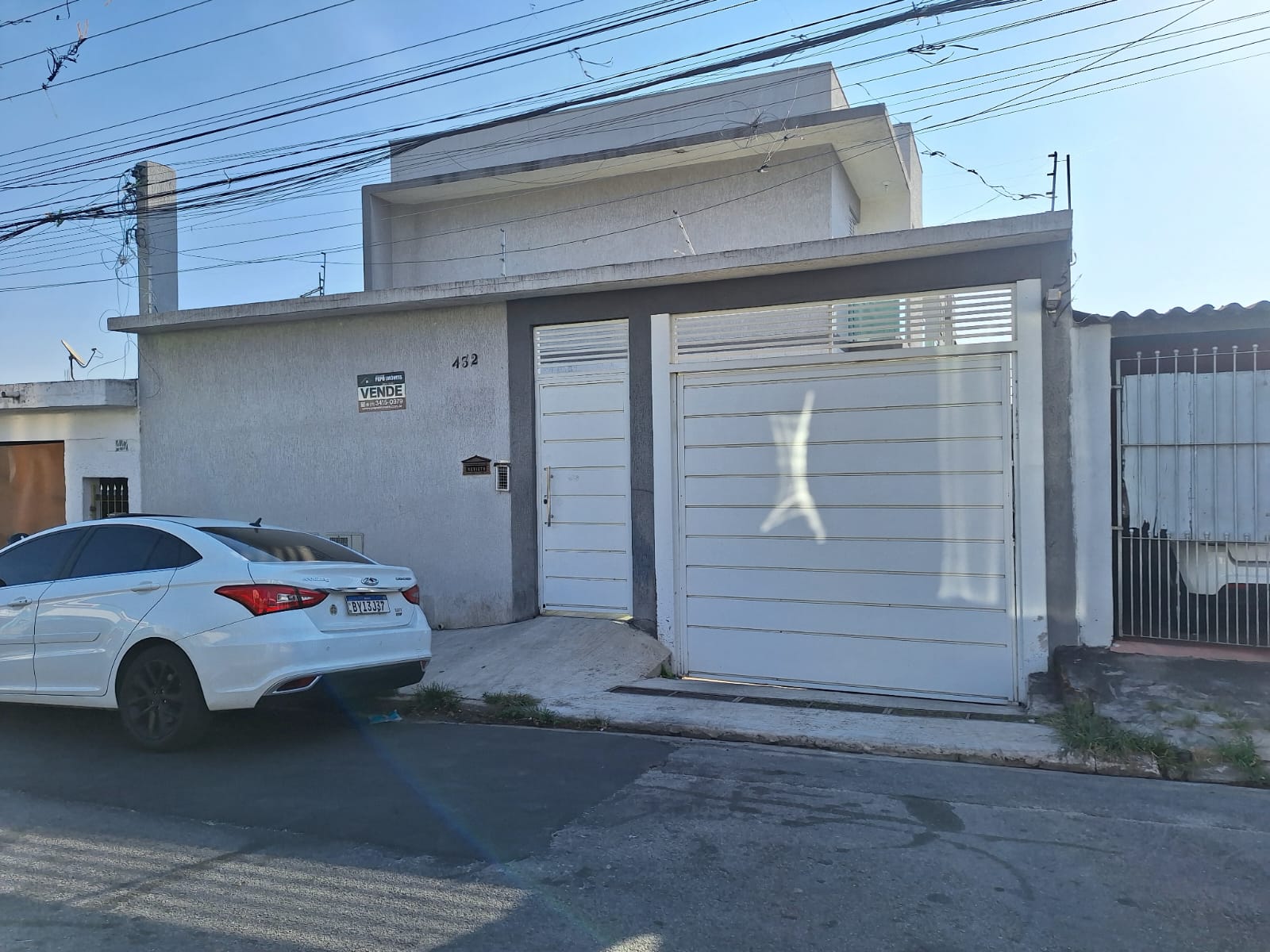 Sobrado à Venda  Itaim Paulista  ✨ Aproveite esta oportunidade única! ✨Localização: Rua Morro da Capoaba  Itaim Paulista Área: 60m² bem distribuídos  2 Suítes modernas  1 vagas de garagem  com vaga subterrânea para maior segurança e comodidade.