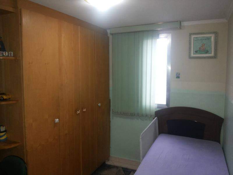 Apartamento Reformado – 56m²  2 Dorms  1 vaga de garagem coberta e fechada   Excelente localização:  Próximo ao Supermercado Negreiros  Bairro tranquilo e de fácil acesso