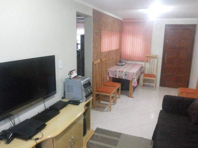 Apartamento Reformado – 56m²  2 Dorms  1 vaga de garagem coberta e fechada   Excelente localização:  Próximo ao Supermercado Negreiros  Bairro tranquilo e de fácil acesso