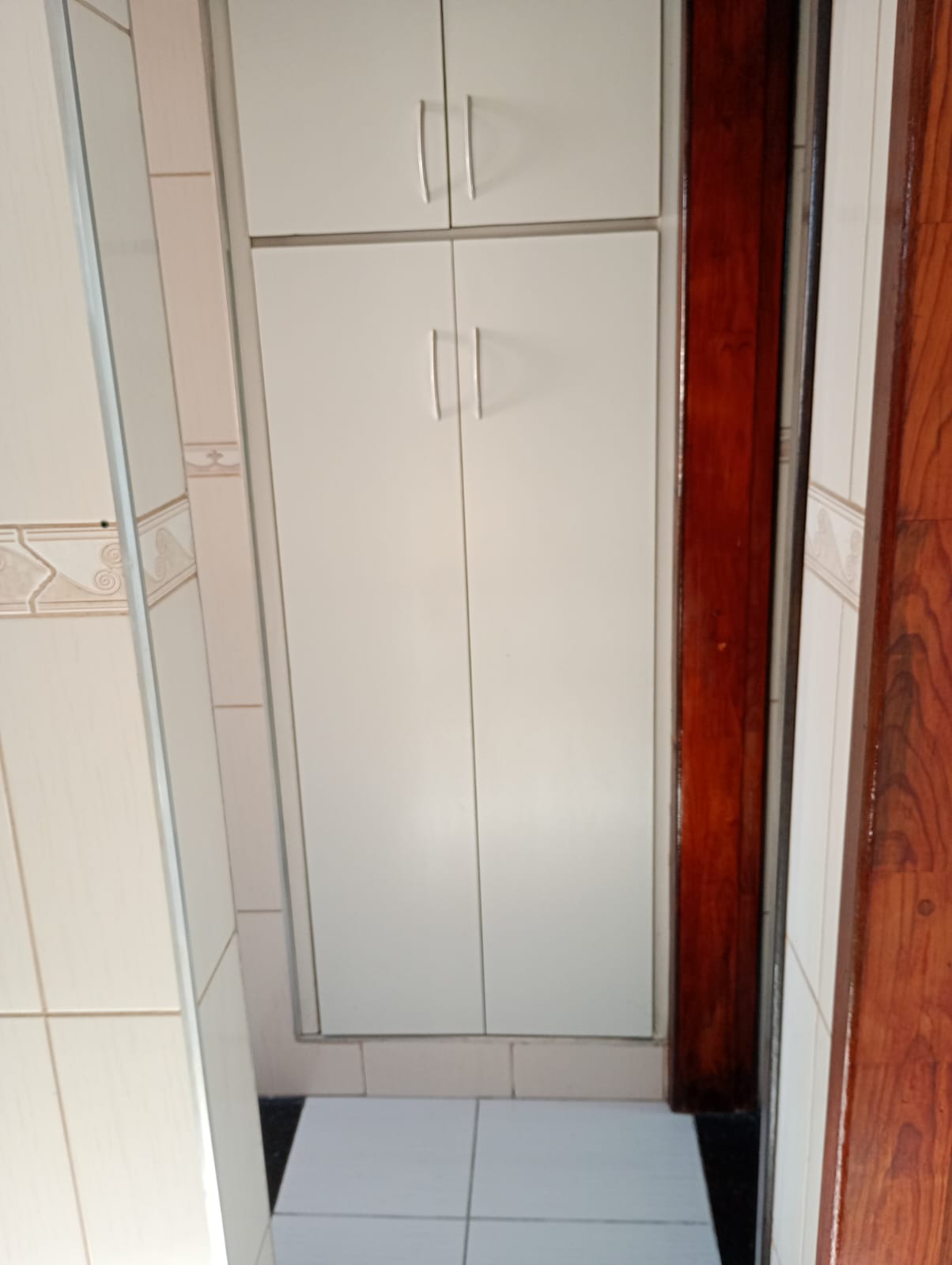  Apartamento à Venda – Rua Carlo Albacini, José Bonifácio – SP  ✨ Pronto para morar! Imóvel desocupado, recém-pintado e muito bem localizado.  45 m²  2 dormitórios  Bairro tranquilo e familiar