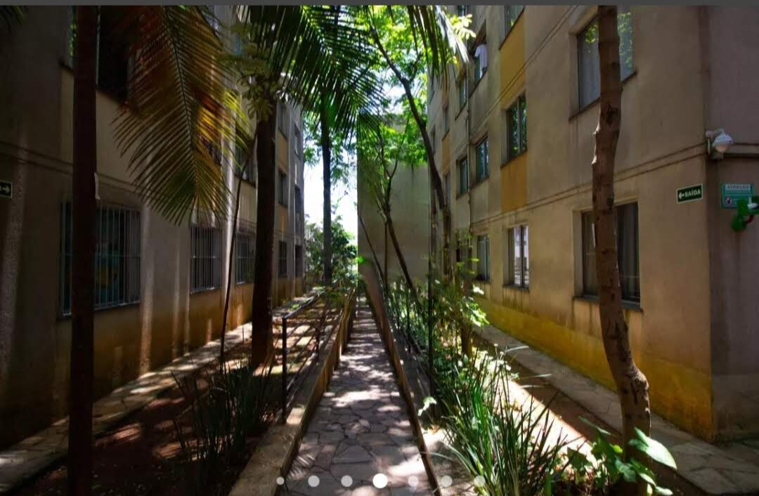 Apartamento à Venda – Cidade Líder  ✨ Destaques do Imóvel:  2 dormitórios planejados  112 m² totalmente mobiliado “porteira fechada”  Sala com sofá e painel de TV  Cozinha planejada com geladeira e micro-ondas  Quartos planejados, cama queen  Área superior com churrasqueira, máquina de lavar e armário  Espaço para escritório com mesa e cadeira  Excelente localização em Cidade Líder.