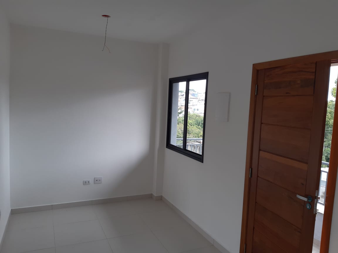 Lançamento – Apartamentos Novos em Artur Alvim   Prédio com 3 andares, unidades de 1 dormitório, sala, cozinha e banheiro. Acabamento moderno com piso em porcelanato e azulejos de primeira linha na cozinha e no banheiro.