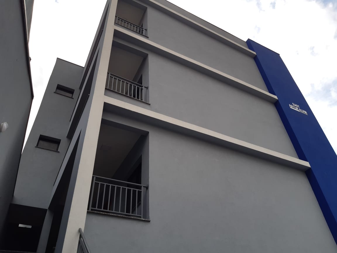 Lançamento – Apartamentos Novos em Artur Alvim   Prédio com 3 andares, unidades de 1 dormitório, sala, cozinha e banheiro. Acabamento moderno com piso em porcelanato e azulejos de primeira linha na cozinha e no banheiro.