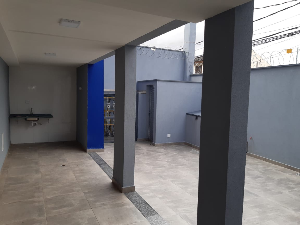Lançamento – Apartamentos Novos em Artur Alvim   Prédio com 3 andares, unidades de 1 dormitório, sala, cozinha e banheiro. Acabamento moderno com piso em porcelanato e azulejos de primeira linha na cozinha e no banheiro.