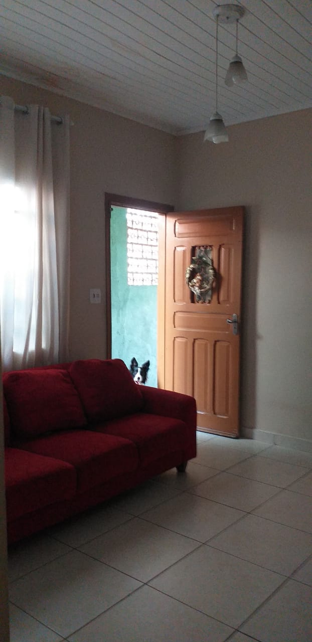  Casa à Venda  Vila Jacuí  São Miguel Paulista  110m² Construídos   com suíte na parte superior, localizada na Vila Jacuí, próxima à Universidade Cruzeiro do Sul e com fácil acesso à Avenida São Miguel.