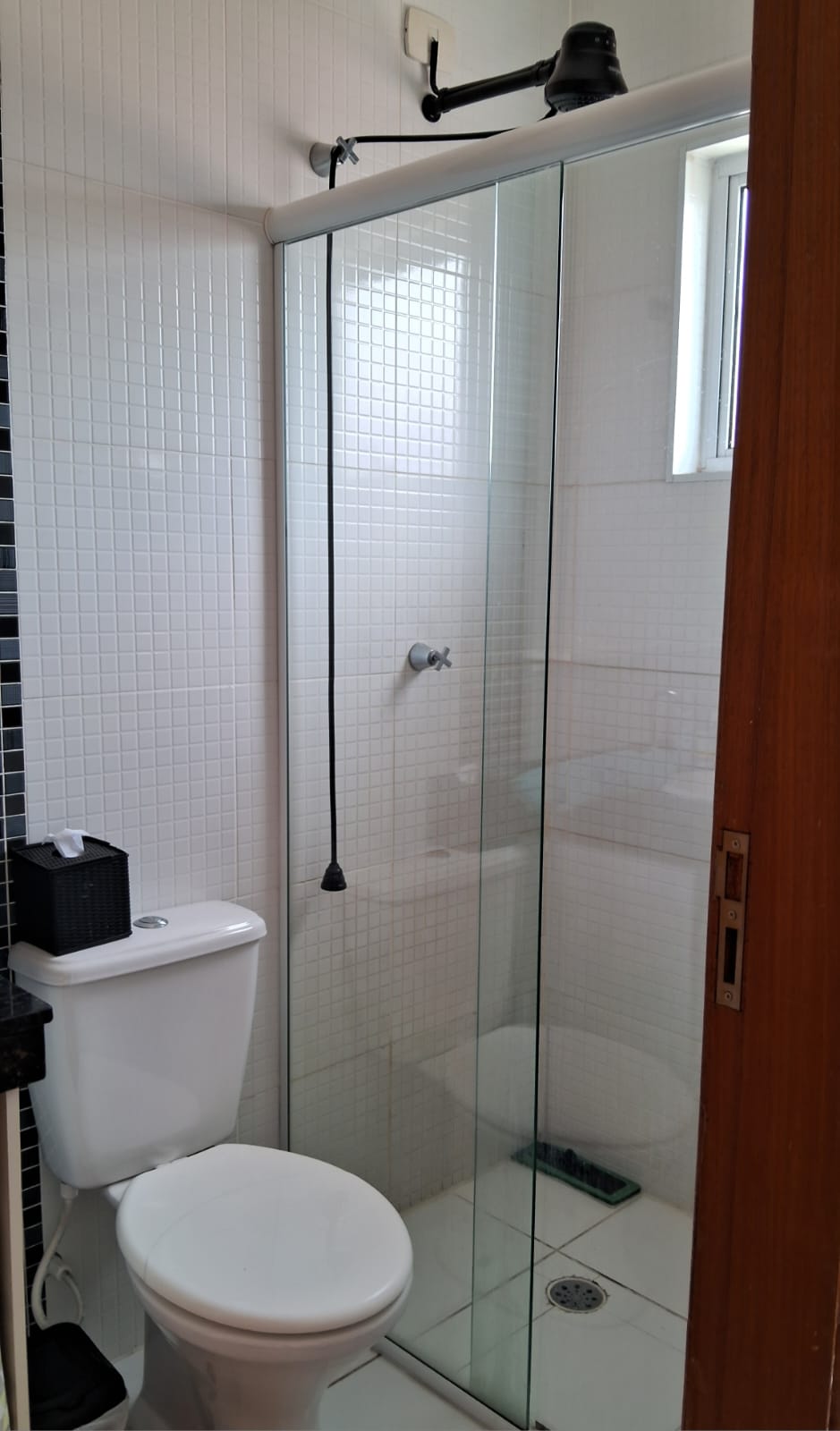  Sobrado à Venda  Condomínio Residencial Porto Belo   Localização privilegiada   ✨ Características do imóvel:  Área útil: 70,74 m²  2 dormitórios, sendo 2 suítes  Sala aconchegante  Cozinha planejada com armários  Lavabo  Área de serviço com churrasqueira  1 vaga de garagem