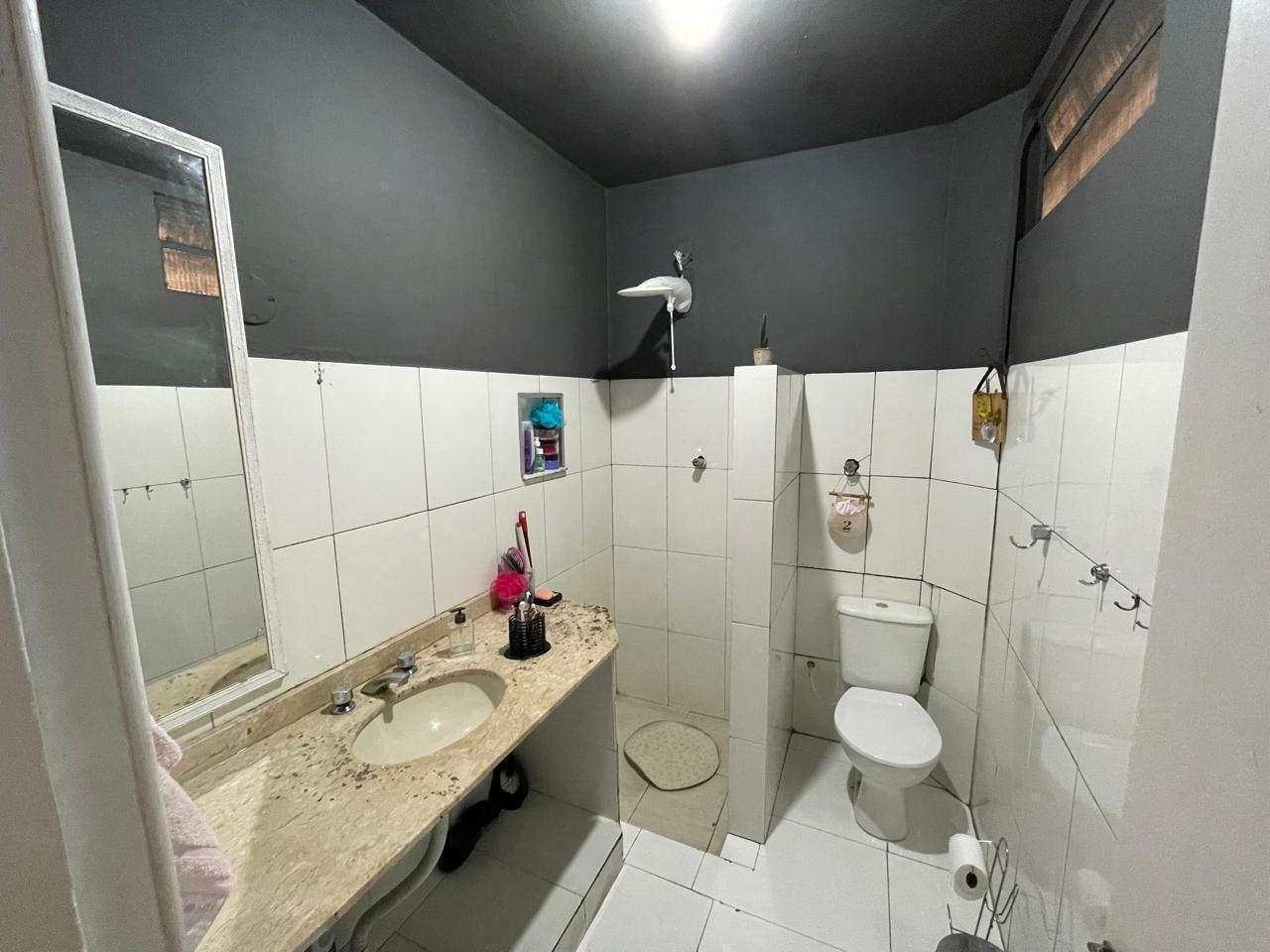  Sobrado Reformado na Vila Talarico 110m²  Este lindo sobrado oferece conforto e praticidade em uma excelente localização!  ✨ Características do imóvel:  3 dormitórios (sendo 1 com sacada)  1 banheiro social + 1 lavabo  1 vaga de garagem coberta