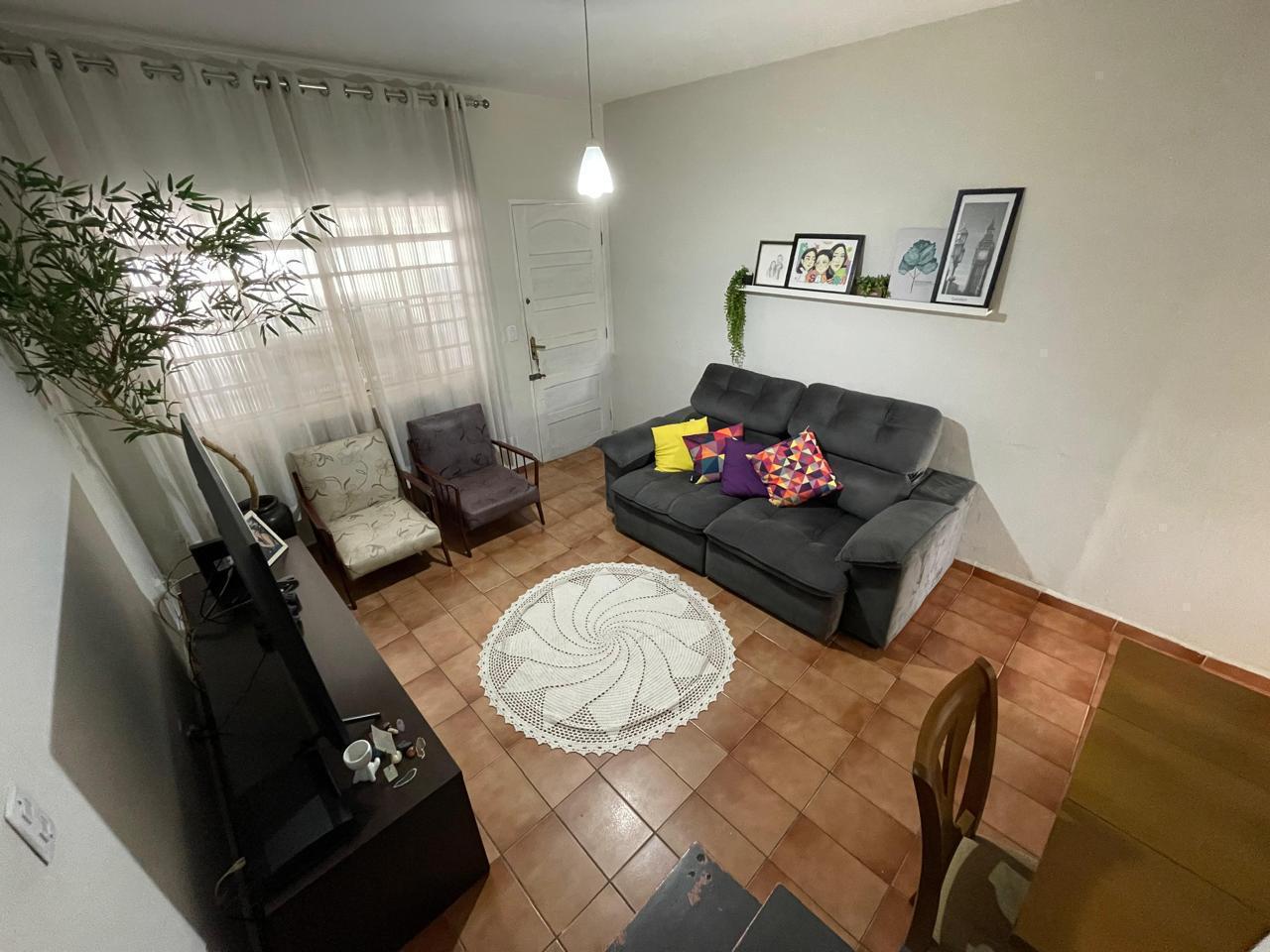  Sobrado Reformado na Vila Talarico 110m²  Este lindo sobrado oferece conforto e praticidade em uma excelente localização!  ✨ Características do imóvel:  3 dormitórios (sendo 1 com sacada)  1 banheiro social + 1 lavabo  1 vaga de garagem coberta