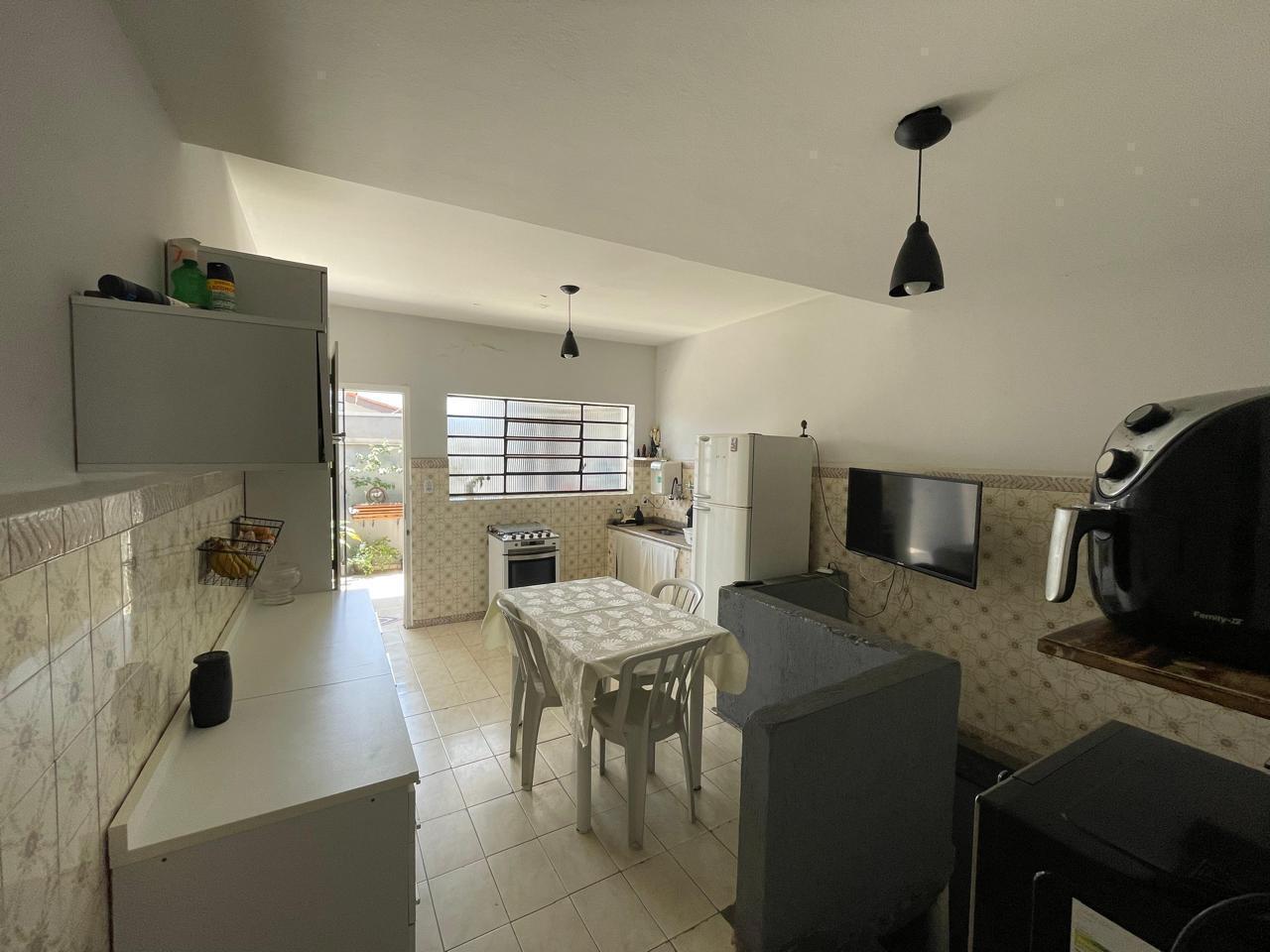  Sobrado Reformado na Vila Talarico 110m²  Este lindo sobrado oferece conforto e praticidade em uma excelente localização!  ✨ Características do imóvel:  3 dormitórios (sendo 1 com sacada)  1 banheiro social + 1 lavabo  1 vaga de garagem coberta