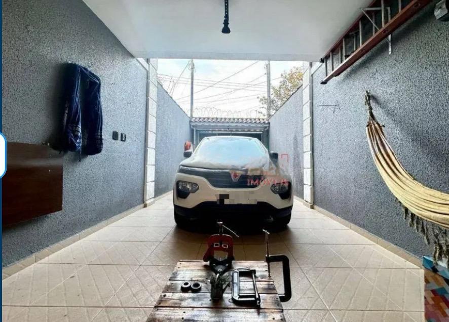  Sobrado Frontal no Jardim Marabá – Completo e Pronto para Morar!  Este belíssimo sobrado oferece conforto, modernidade e lazer em um só lugar:  ✔️ 2 dormitórios amplos, ambos suítes com sacada ✔️ Sala espaçosa para dois ambientes ✔️ Cozinha ampla e funcional ✔️ Lavabo para maior praticidade ✔️ Charmosa área gourmet com churrasqueira já instalada