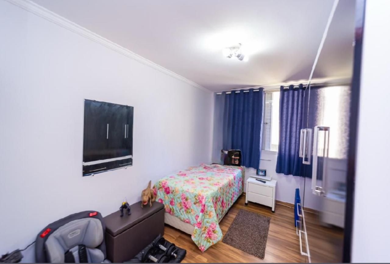 ✨ Seu novo lar no Jardim Penha! ✨   Apartamento moderno e aconchegante com 56m² bem distribuídos: ✔️ 2 dormitórios confortáveis ✔️ Sala com ótima iluminação ✔️ Cozinha prática e funcional ✔️ 1 vaga de garagem
