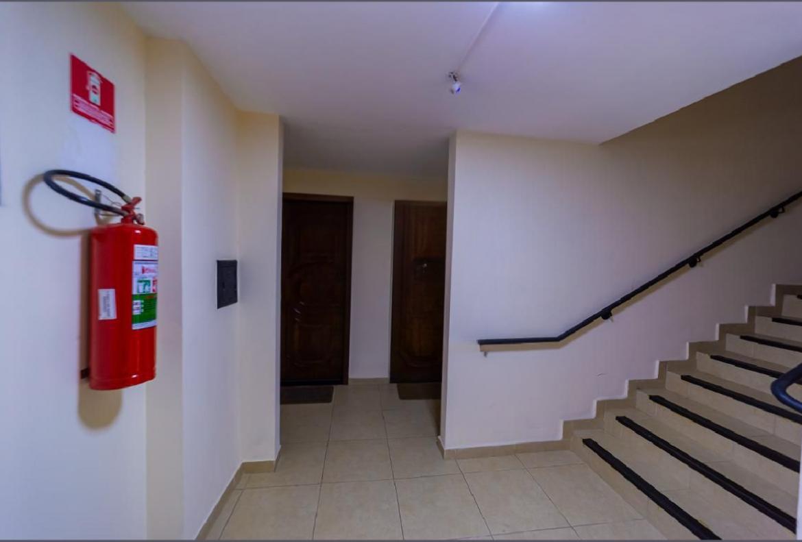 ✨ Seu novo lar no Jardim Penha! ✨   Apartamento moderno e aconchegante com 56m² bem distribuídos: ✔️ 2 dormitórios confortáveis ✔️ Sala com ótima iluminação ✔️ Cozinha prática e funcional ✔️ 1 vaga de garagem