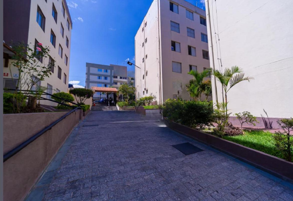 ✨ Seu novo lar no Jardim Penha! ✨   Apartamento moderno e aconchegante com 56m² bem distribuídos: ✔️ 2 dormitórios confortáveis ✔️ Sala com ótima iluminação ✔️ Cozinha prática e funcional ✔️ 1 vaga de garagem
