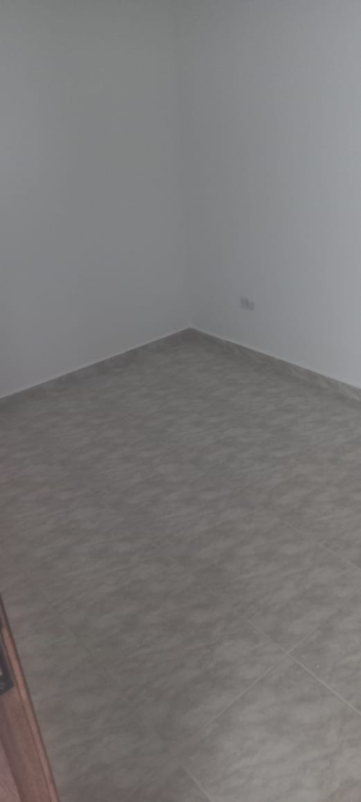  Apartamento à Venda – Vila Matilde ✨ Localização privilegiada: Vila Matilde 3º andar, Patriarca  Este apartamento compacto e funcional é perfeito para quem busca conforto e praticidade: ✔️ 40m² de área útil ✔️ 2 dormitórios aconchegantes ✔️ 1 vaga de garagem ✔️ Salão de festas para momentos de lazer ✔️ Elevador para mais comodidade