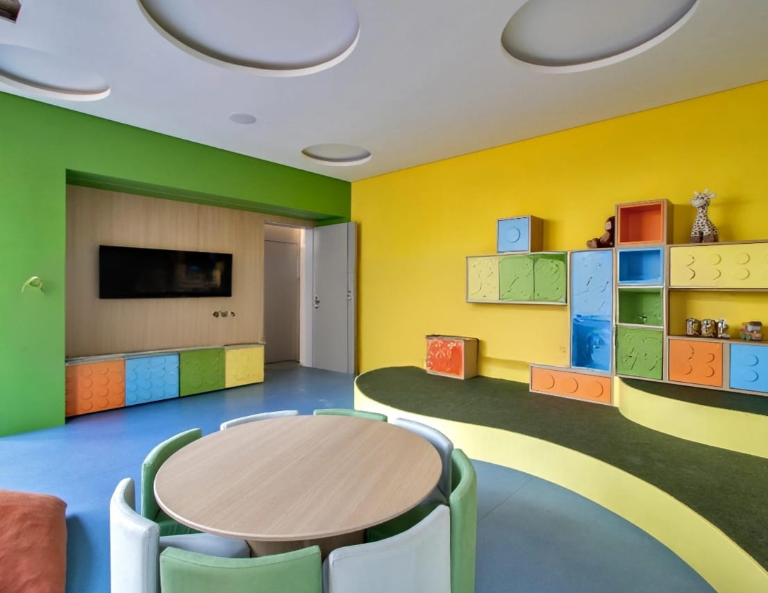 ✨ Apartamento Exclusivo – Alto Padrão na Pompéia / Perdizes ✨   Apartamento   140 m²  Este magnífico imóvel une sofisticação, conforto e localização privilegiada.  Diferenciais do Apartamento:  Planta original com 4 dormitórios, sendo 3 suítes  Suíte master com banheiro senhor/senhora  Possibilidade de integração, ampliando a sala para 3 suítes  Ampla varanda gourmet.