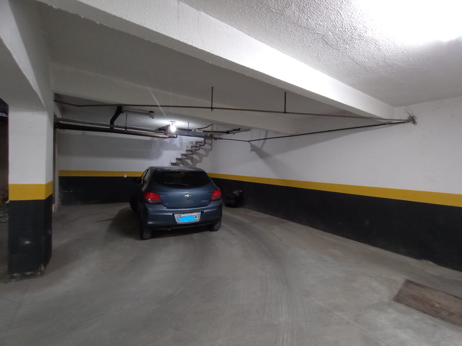  Casa em Condomínio Fechado na Vila Ré  Descubra o conforto e a praticidade desta linda casa em condomínio fechado, localizada em um dos bairros mais desejados da região.  ✨ Características do imóvel:  100 m² bem distribuídos  3 dormitórios, sendo 1 suíte  2 vagas de garagem