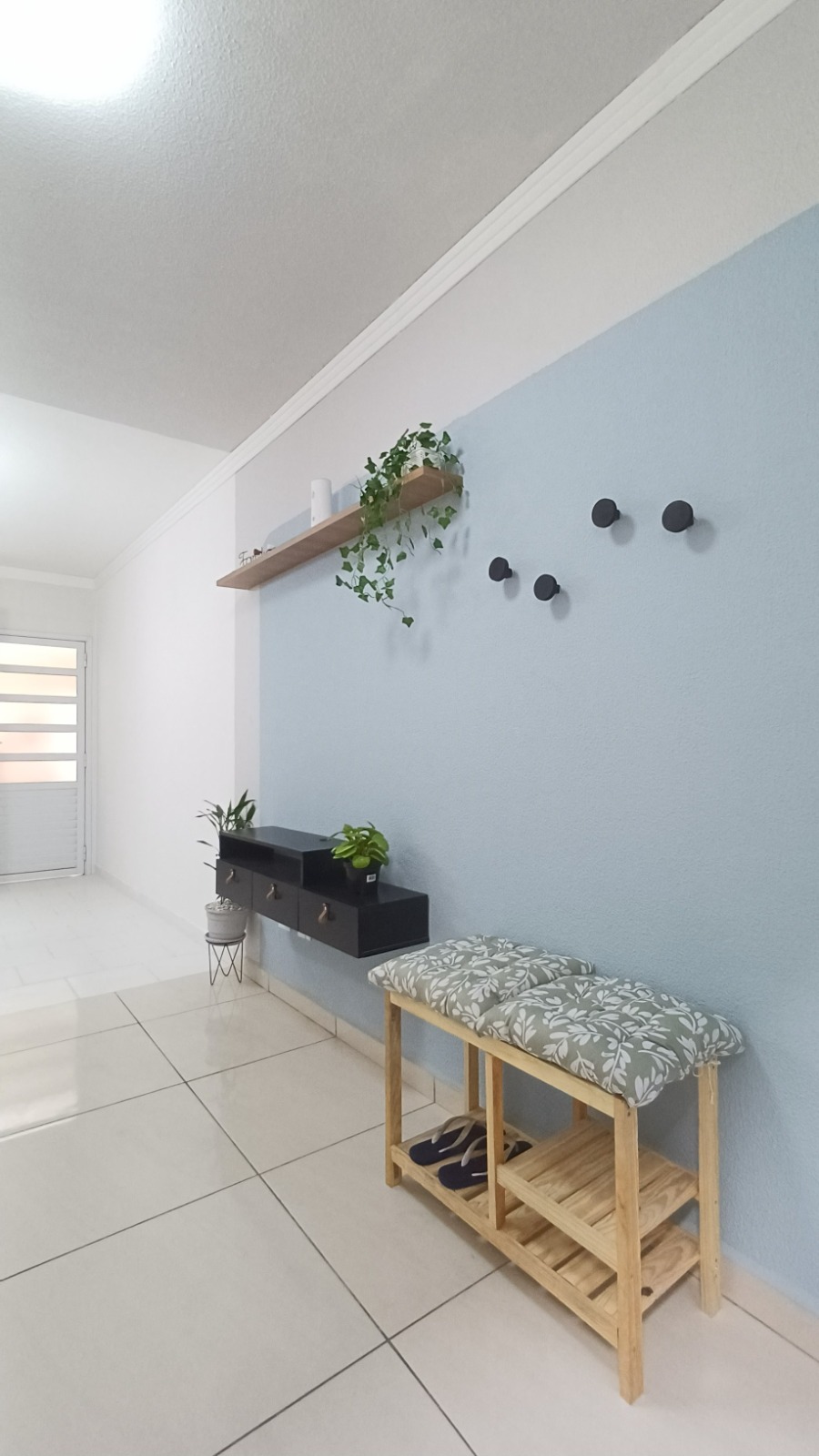  Sobrado à Venda – Itaim Paulista / SP  ✨ Sobrado em condomínio fechado – Porteira Fechada!  50m² bem distribuídos  2 dormitórios  1 vaga de garagem  Condomínio fechado, com segurança e tranquilidade  Porteira fechada – entre e more sem preocupações!