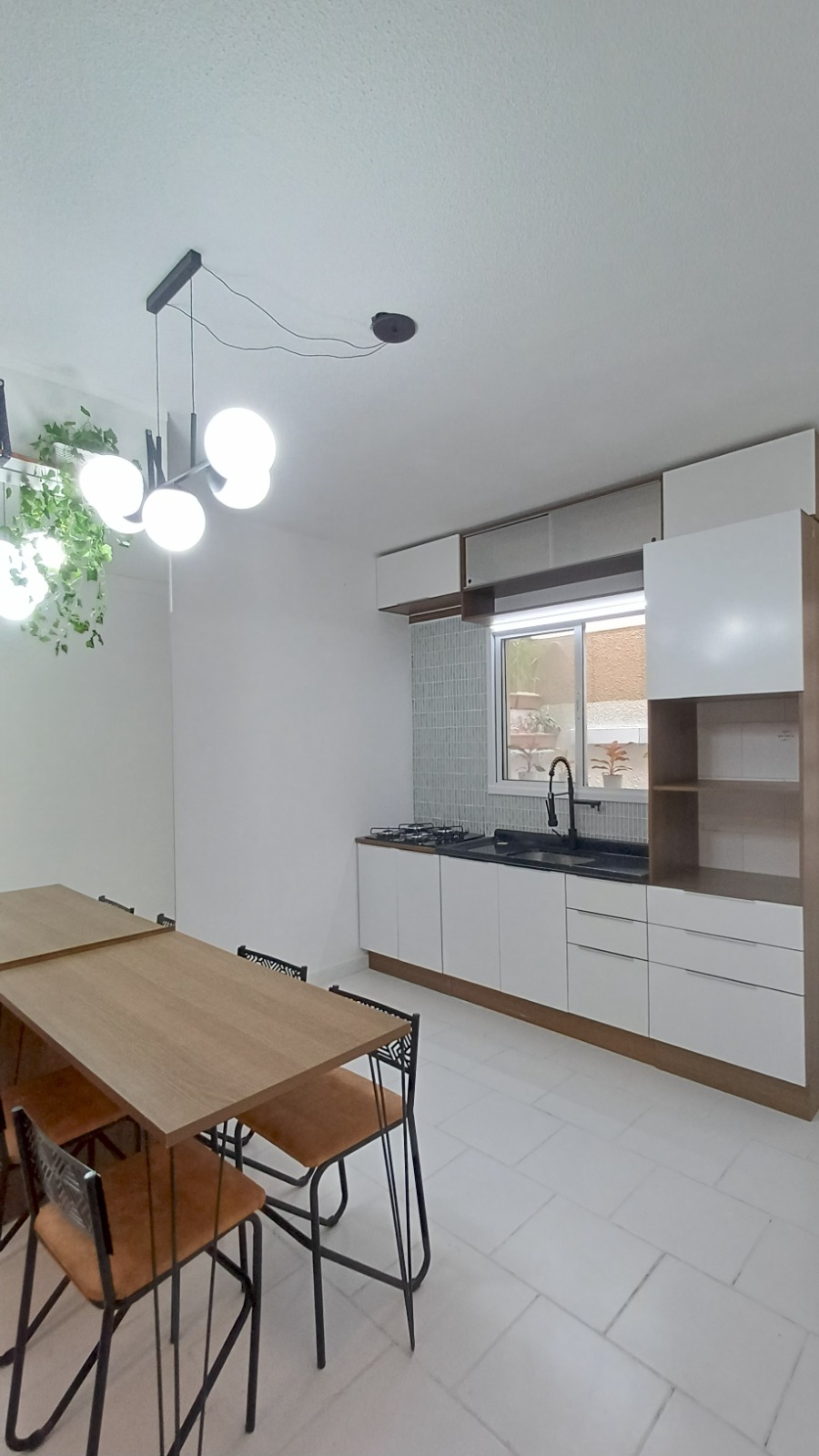  Sobrado à Venda – Itaim Paulista / SP  ✨ Sobrado em condomínio fechado – Porteira Fechada!  50m² bem distribuídos  2 dormitórios  1 vaga de garagem  Condomínio fechado, com segurança e tranquilidade  Porteira fechada – entre e more sem preocupações!