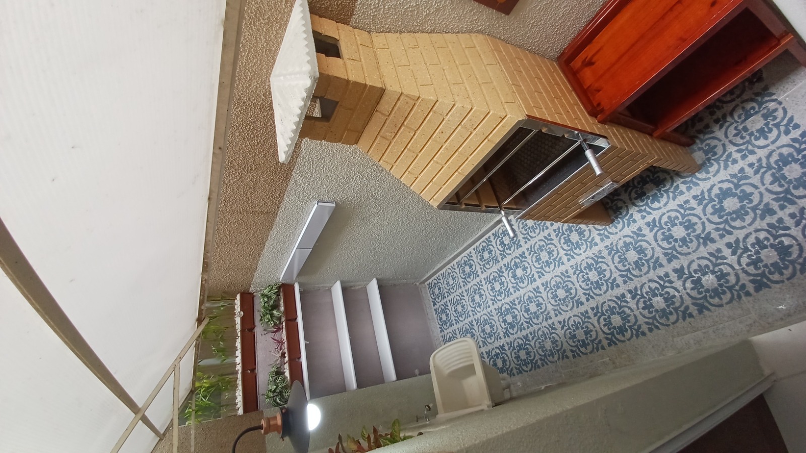  Sobrado à Venda – Itaim Paulista / SP  ✨ Sobrado em condomínio fechado – Porteira Fechada!  50m² bem distribuídos  2 dormitórios  1 vaga de garagem  Condomínio fechado, com segurança e tranquilidade  Porteira fechada – entre e more sem preocupações!