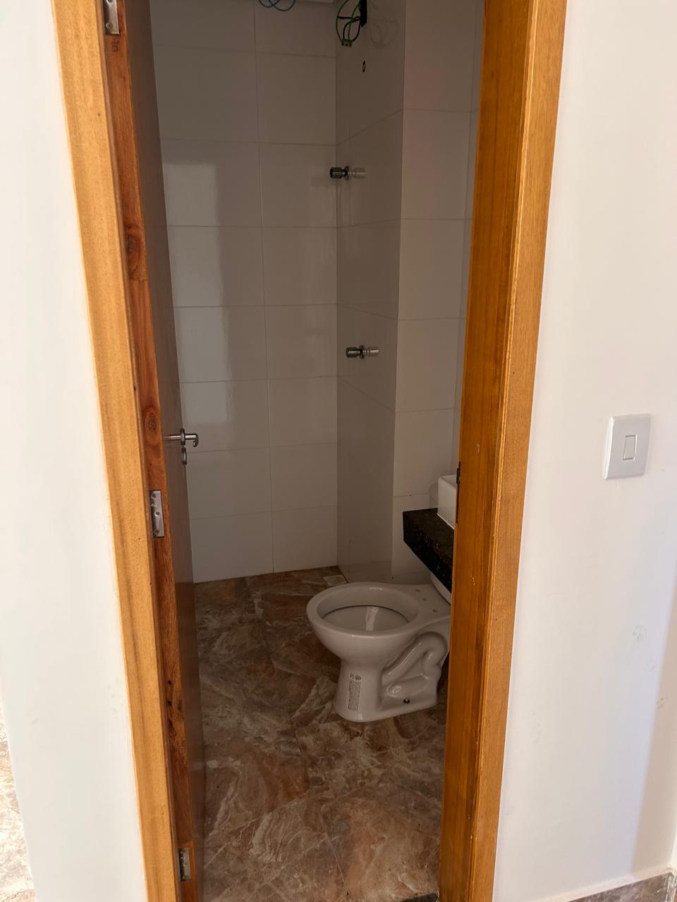 Apartamento à venda  Metrô Guilhermina Esperança, São Paulo  Excelente oportunidade para quem busca praticidade e ótima localização! Apartamento com 2 dormitórios, 45 m², bem distribuído, oferecendo conforto e funcionalidade no dia a dia.  Localizado próximo ao Metrô .em uma região completa, com comércios, escolas, supermercados e fácil acesso ao transporte público.