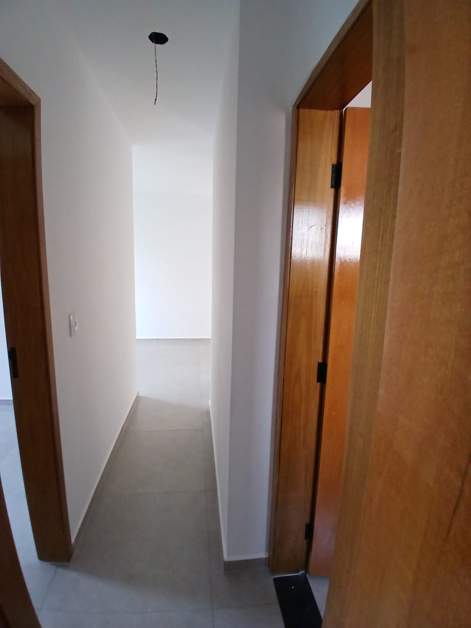  Apartamento à venda  Metrô Guilhermina Esperança, São Paulo  Excelente oportunidade! Apartamento moderno e bem localizado, na esquina do Metrô Guilhermina Esperança, com 53 m², 2 dormitórios com sacada, no 1º andar.