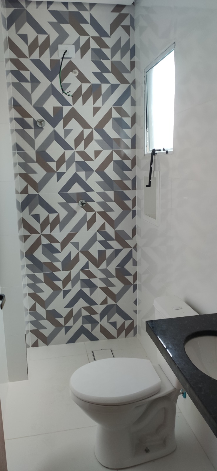 Acabamentos de qualidade: granito, porcelanato e nichos modernos✨ Residencial Monalisa  Últimas Unidades Disponíveis!  Viva com conforto, estilo e praticidade em uma localização privilegiada, a apenas 500 metros do Metrô Vila Tolstói!  Destaques do apartamento:  2 dormitórios aconchegantes  Sala, cozinha e banheiro bem distribuídos  Água, gás e energia elétrica individualizados  