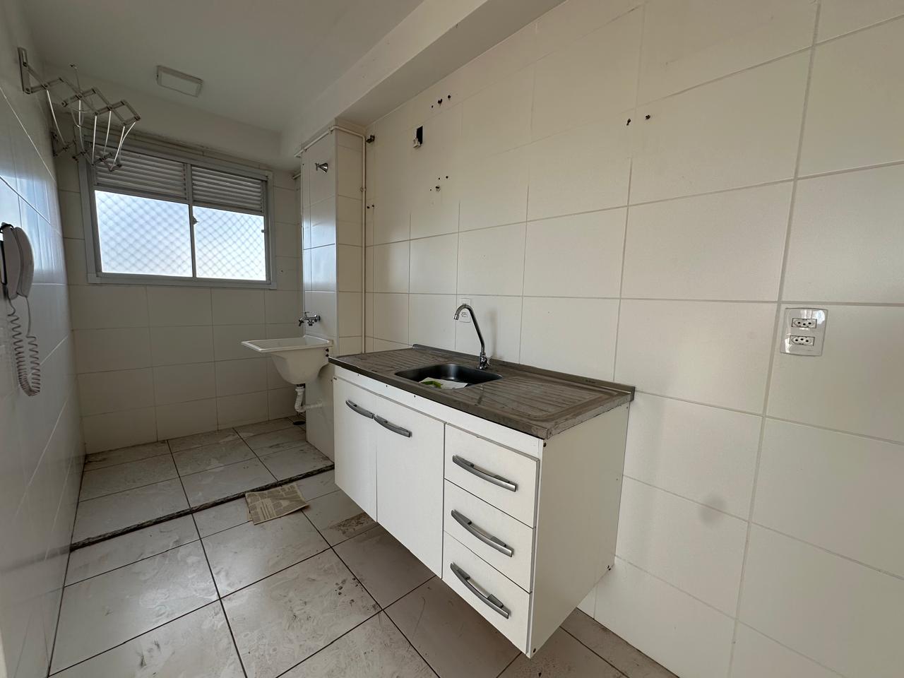  Apartamento  2 Dormitórios 41 m²  Penha  Eng. Goulart  ✨ Excelente oportunidade! Apartamento andar alto , com 2 dormitórios, sala, cozinha, banheiro, e uma localização privilegiada, próximo a tudo que você precisa no dia a dia.   Localização estratégica:  1 km do Assaí Atacadista  1,8 km da Estação Engenheiro Goulart (CPTM)  4 km do Shopping Penha  Fácil acesso às principais vias .
