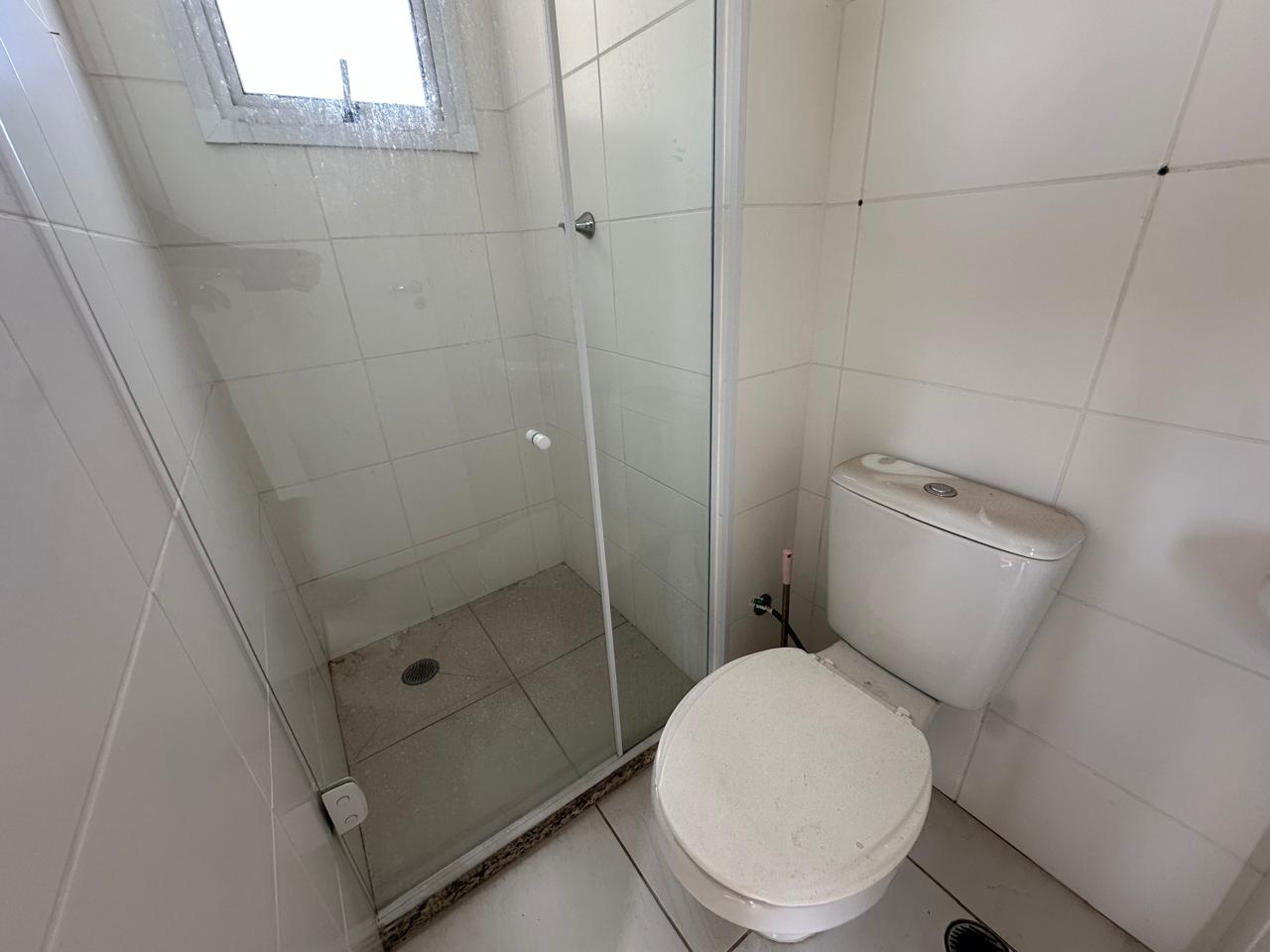  Apartamento  2 Dormitórios 41 m²  Penha  Eng. Goulart  ✨ Excelente oportunidade! Apartamento andar alto , com 2 dormitórios, sala, cozinha, banheiro, e uma localização privilegiada, próximo a tudo que você precisa no dia a dia.   Localização estratégica:  1 km do Assaí Atacadista  1,8 km da Estação Engenheiro Goulart (CPTM)  4 km do Shopping Penha  Fácil acesso às principais vias .