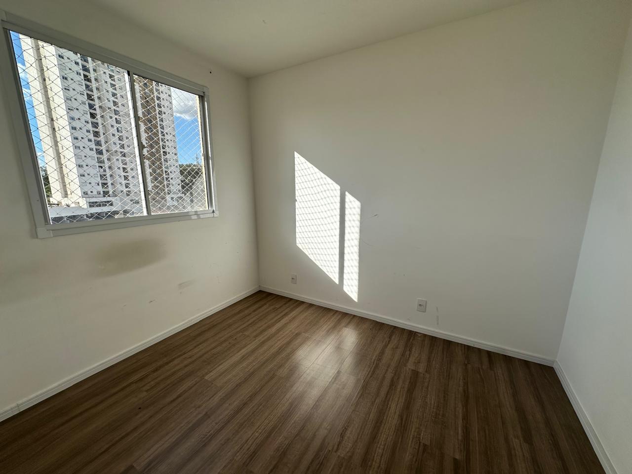  Apartamento  2 Dormitórios 41 m²  Penha  Eng. Goulart  ✨ Excelente oportunidade! Apartamento andar alto , com 2 dormitórios, sala, cozinha, banheiro, e uma localização privilegiada, próximo a tudo que você precisa no dia a dia.   Localização estratégica:  1 km do Assaí Atacadista  1,8 km da Estação Engenheiro Goulart (CPTM)  4 km do Shopping Penha  Fácil acesso às principais vias .