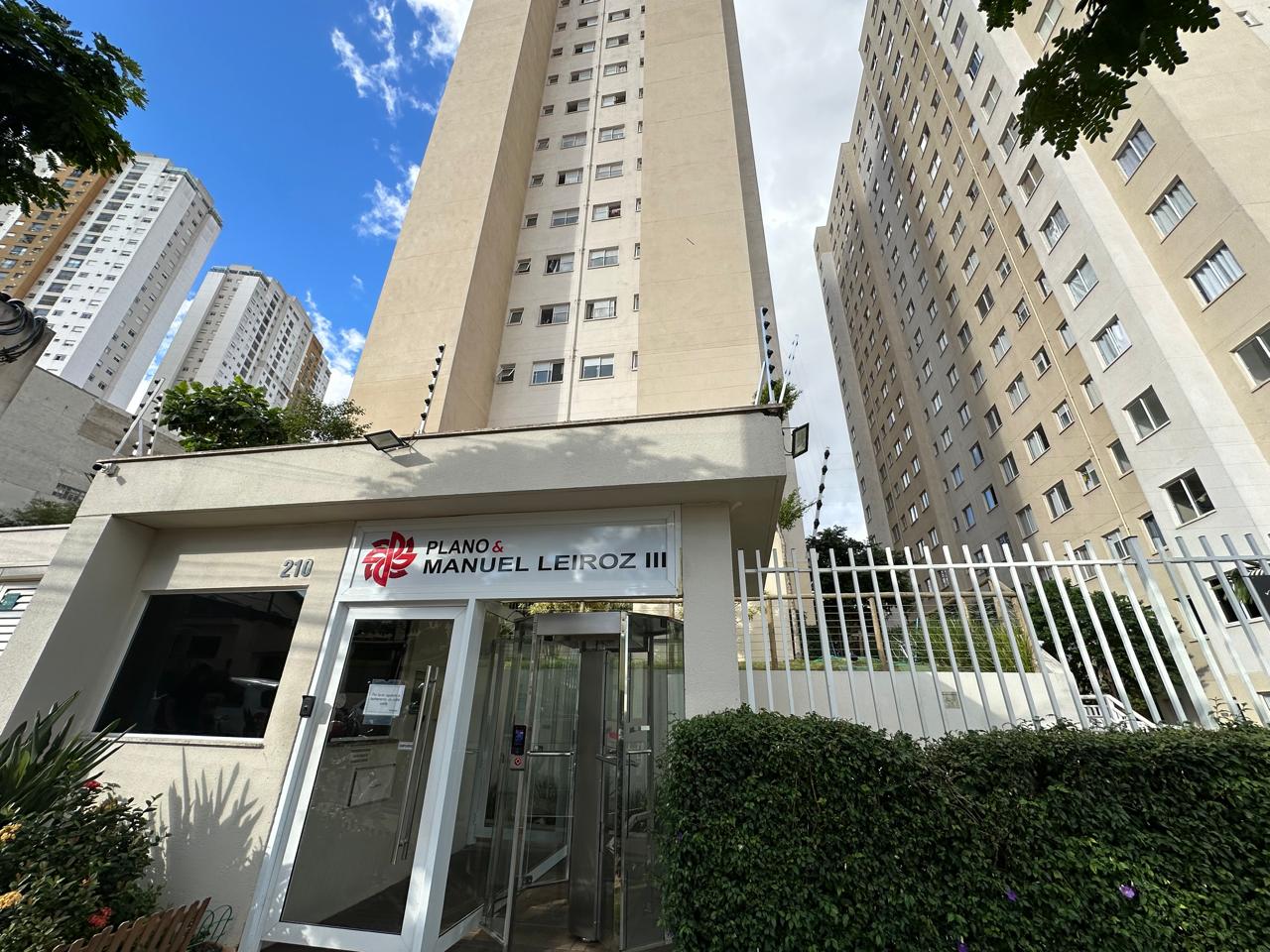  Apartamento  2 Dormitórios 41 m²  Penha  Eng. Goulart  ✨ Excelente oportunidade! Apartamento andar alto , com 2 dormitórios, sala, cozinha, banheiro, e uma localização privilegiada, próximo a tudo que você precisa no dia a dia.   Localização estratégica:  1 km do Assaí Atacadista  1,8 km da Estação Engenheiro Goulart (CPTM)  4 km do Shopping Penha  Fácil acesso às principais vias .