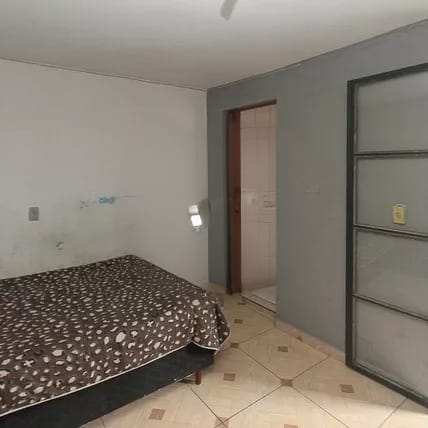  Lindo Sobrado à Venda  4 Dormitórios  1 Suíte  2 Vagas  148 m²  Parque Novo Lar  ✨ Acabamento impecável e pronto para morar! Este belíssimo sobrado oferece amplitude, conforto e sofisticação em cada detalhe. São 4 dormitórios, sendo 1 suíte espaçosa, sala ampla, cozinha moderna, banheiros com ótimo acabamento.