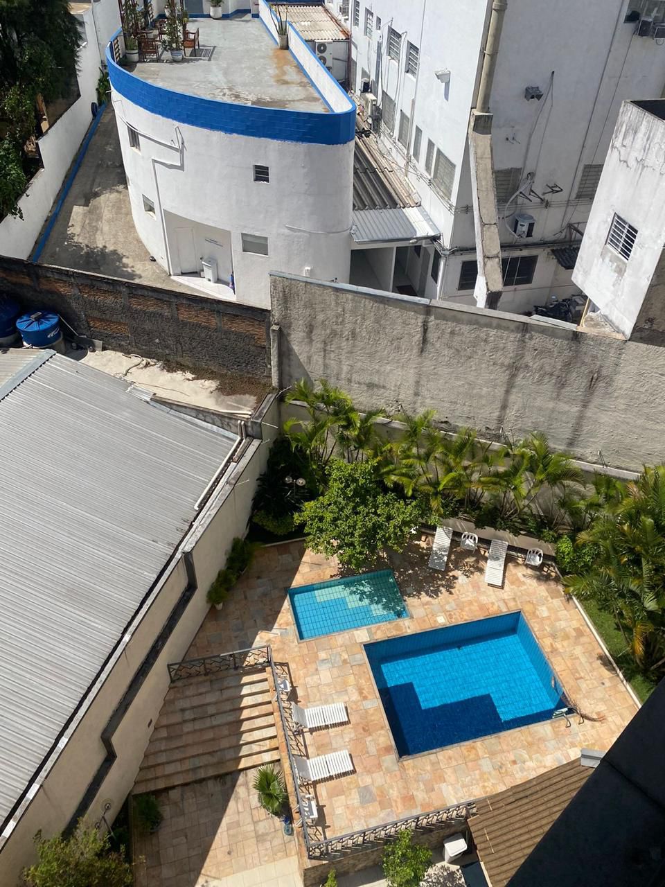 Apartamento à Venda – Parque da Mooca  São Paulo – 156m²  ✨ Destaques do Imóvel:  3 Dormitórios 2 Suítes, sendo 1 com Closet  3 Vagas de Garagem Fixas  Sala de Estar e Jantar Integradas  Cozinha Americana  Lavabo  Lavanderia + Dependência de Empregada com Banheiro  Varanda Envidraçada  Ar-condicionado nos dormitórios e na sala.