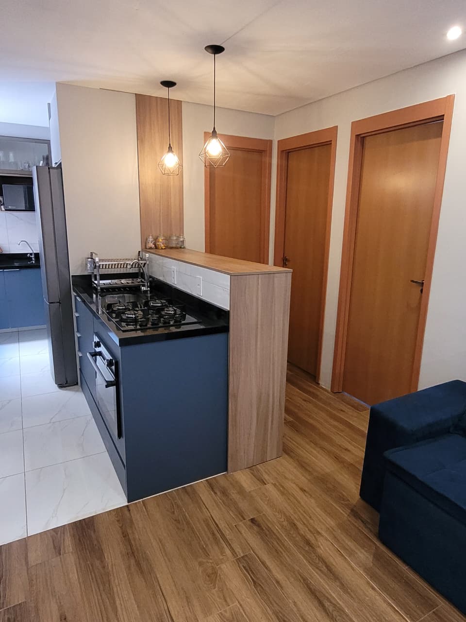  Apartamento Garden – Pronto para Morar no Condomínio Vista Caucaia  Caucaia do Alto  Se você busca conforto, praticidade e um espaço diferenciado, esse apartamento é ideal para você!  Detalhes do imóvel: • Área privativa: 45,06 m² • Garden exclusivo: 12,65 m² • Térreo  2 dormitórios • Sala aconchegante • Cozinha funcional • Banheiro • Varanda com garden.
