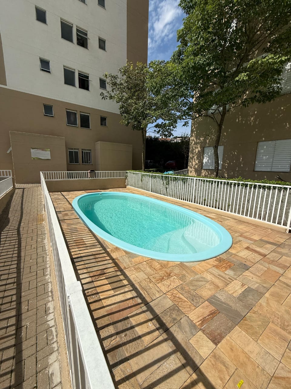 APARTAMENTO À VENDA – CONDOMÍNIO CIDADE DO SOL ✨   8º andar  :  Detalhes do imóvel: ✔ 48m² de área ✔ 2 dormitórios ✔ Sala confortável com sacada ✔ Cozinha integrada com lavanderia ✔ 1 banheiro ✔ 1 vaga de garagem  Bairro: Parque Savoi City  Documentação 100% regularizada ✔ Apartamento quitado ✔ Escritura registrada ✔ Aceita financiamento bancário.