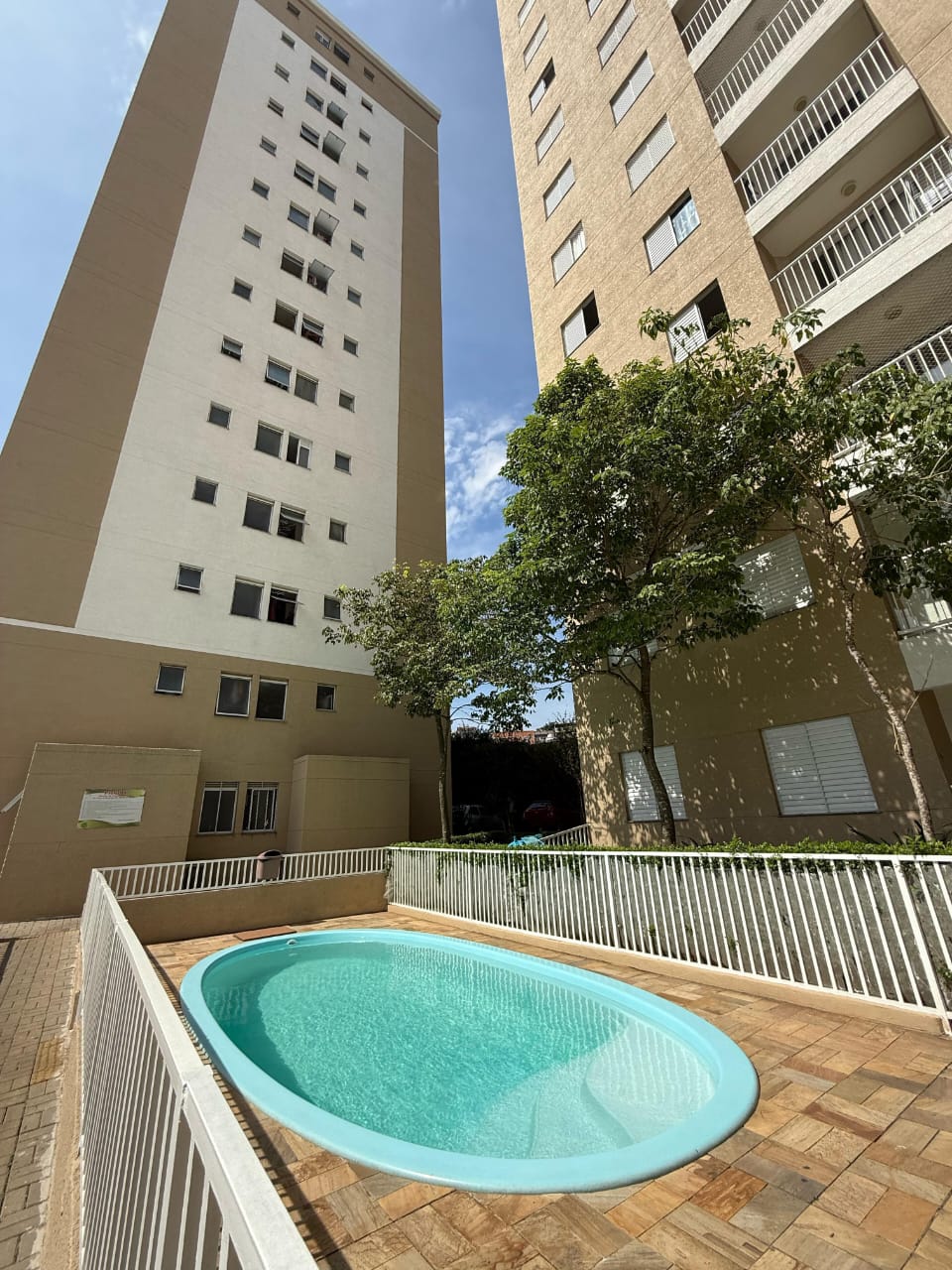 APARTAMENTO À VENDA – CONDOMÍNIO CIDADE DO SOL ✨   8º andar  :  Detalhes do imóvel: ✔ 48m² de área ✔ 2 dormitórios ✔ Sala confortável com sacada ✔ Cozinha integrada com lavanderia ✔ 1 banheiro ✔ 1 vaga de garagem  Bairro: Parque Savoi City  Documentação 100% regularizada ✔ Apartamento quitado ✔ Escritura registrada ✔ Aceita financiamento bancário.